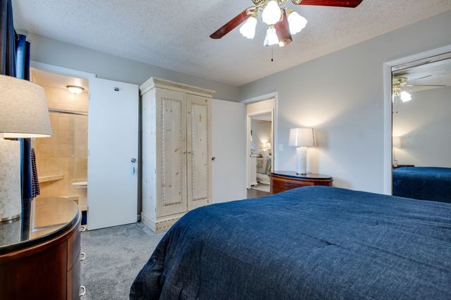 625 Netherlands Dr, Hermitage, TN 37076