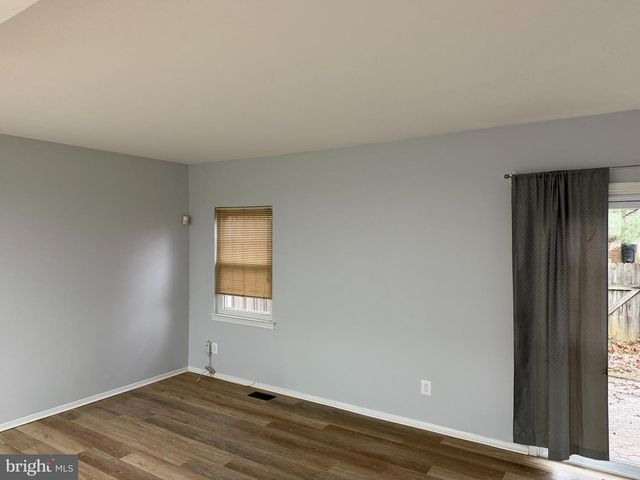 11573 SULLNICK WAY, Gaithersburg, MD 20878