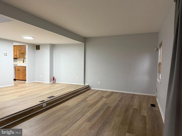 11573 SULLNICK WAY, Gaithersburg, MD 20878