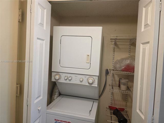 8100 Geneva Ct 432, Doral, FL 33166