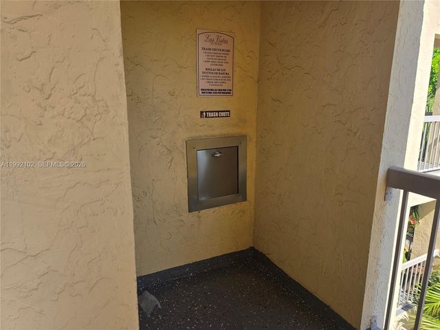 8100 Geneva Ct 432, Doral, FL 33166