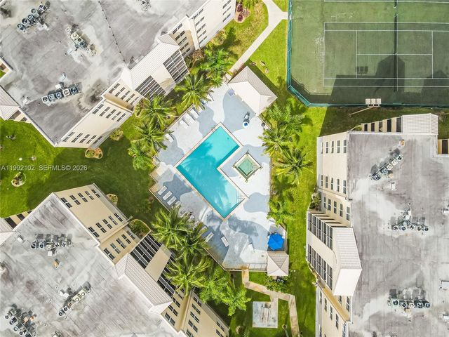 8100 Geneva Ct 432, Doral, FL 33166