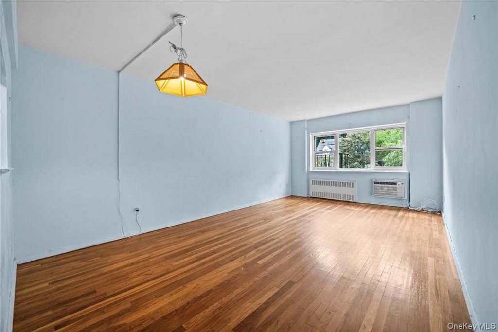 3030 Johnson Avenue 3D, Bronx, NY 10463 — exterior