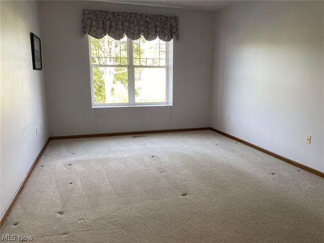 2231 Langford Lane, Avon, OH 44011