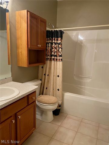2231 Langford Lane, Avon, OH 44011