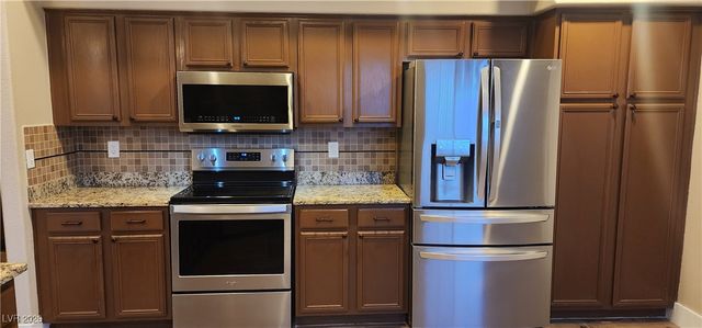 529 Canyon Way, Mesquite, NV 89027