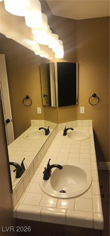 529 Canyon Way, Mesquite, NV 89027