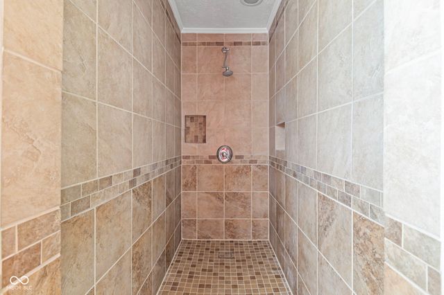 5908 Cabot Drive, Indianapolis, IN 46221