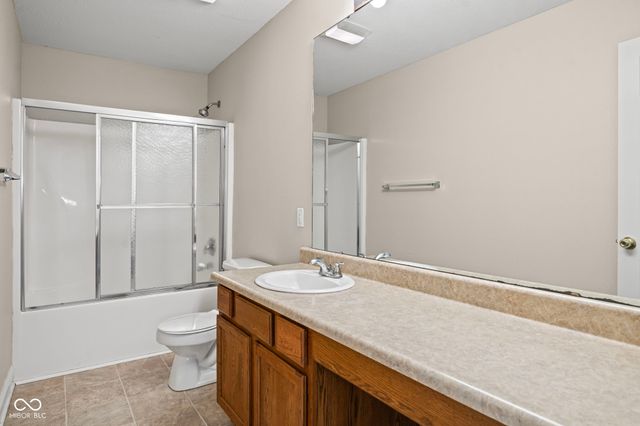 5908 Cabot Drive, Indianapolis, IN 46221