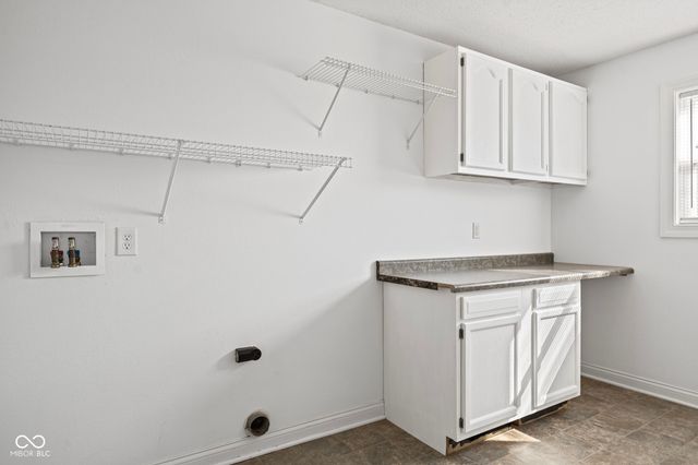 5908 Cabot Drive, Indianapolis, IN 46221