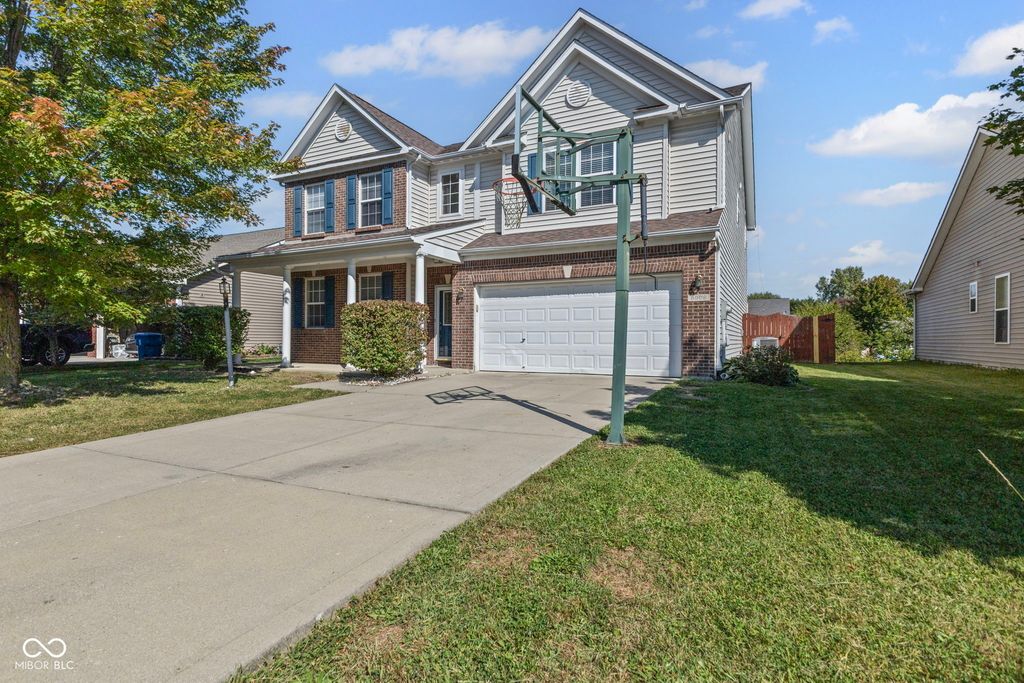5908 Cabot Drive, Indianapolis, IN 46221