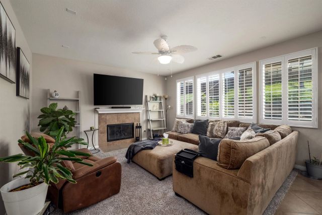 35631 Sainte Foy Street, Murrieta, CA 92563