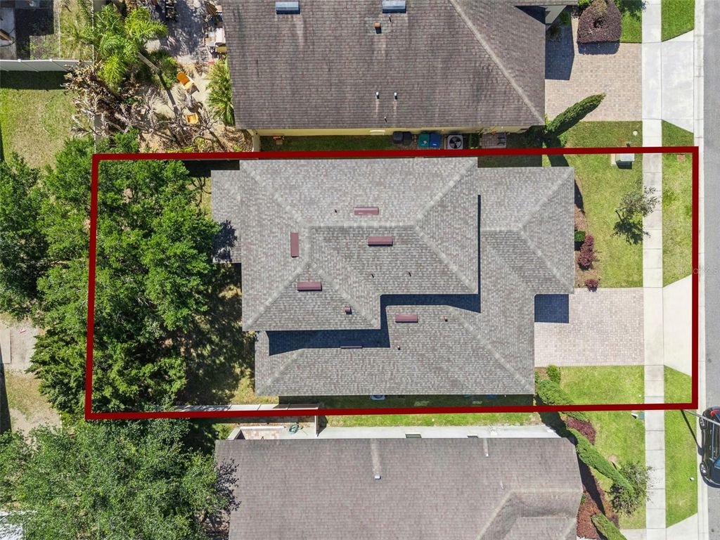 Image 18 of property listing at 9979 ARMANDO CIRCLE, Orlando, FL 32825