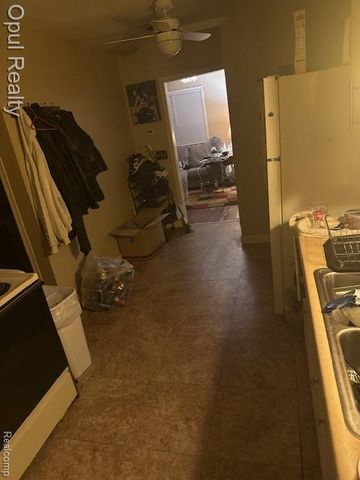 522 E Cavanaugh Road, Lansing, MI 48910