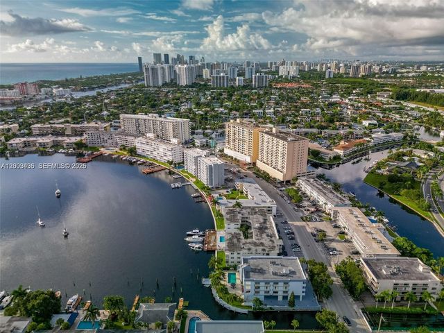 437 Golden Isles Dr 4J, Hallandale Beach, FL 33009