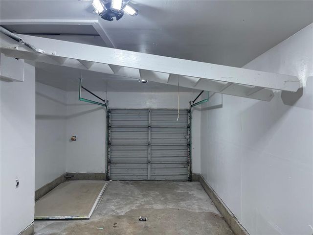 9209 Rhythm Road, Midwest City, OK 73130