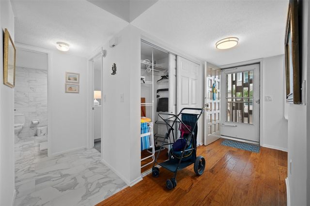 121 ISLAND WAY 323, Clearwater Beach, FL 33767