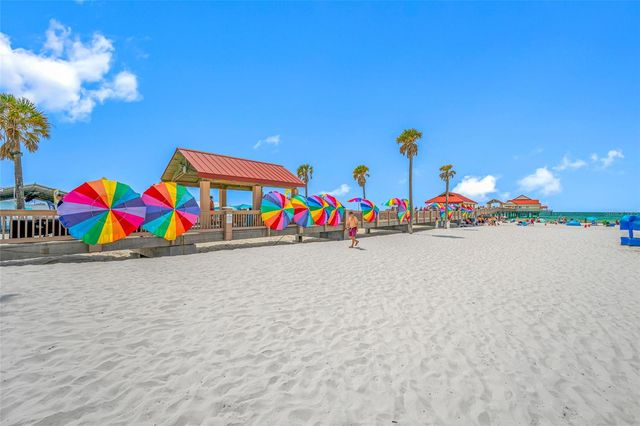 121 ISLAND WAY 323, Clearwater Beach, FL 33767