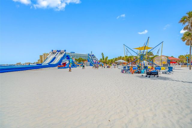 121 ISLAND WAY 323, Clearwater Beach, FL 33767