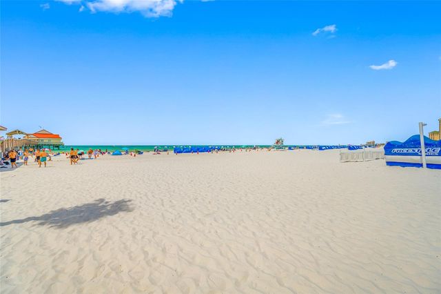 121 ISLAND WAY 323, Clearwater Beach, FL 33767