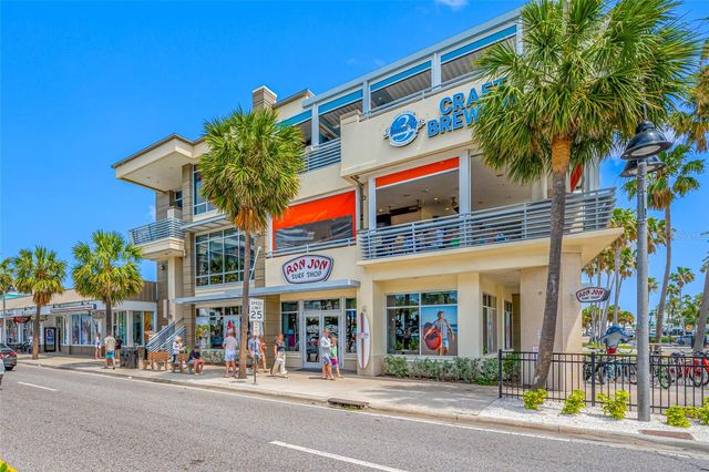 121 ISLAND WAY 323, Clearwater Beach, FL 33767