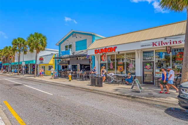 121 ISLAND WAY 323, Clearwater Beach, FL 33767