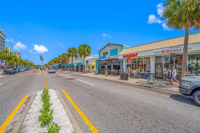 121 ISLAND WAY 323, Clearwater Beach, FL 33767