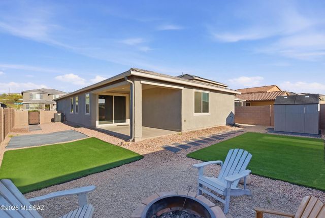 10100 S Rolling Water Drive, Vail, AZ 85641