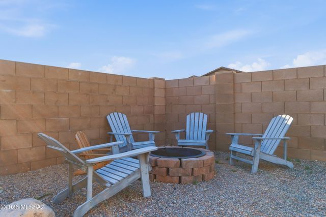 10100 S Rolling Water Drive, Vail, AZ 85641