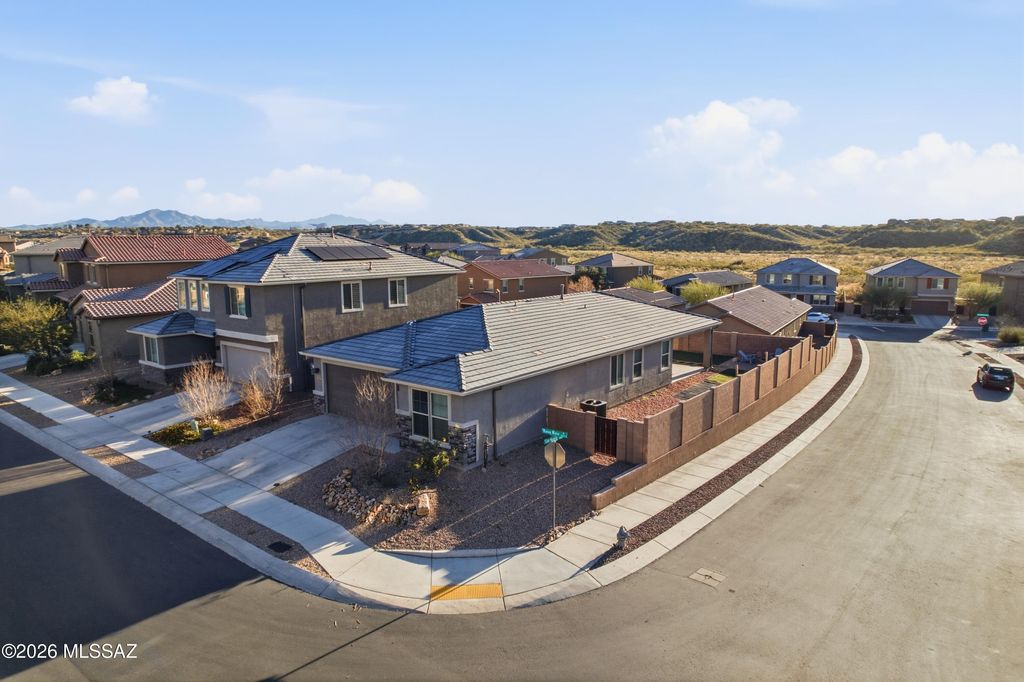 10100 S Rolling Water Drive, Vail, AZ 85641