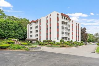875 John Fitch Hwy 22, Fitchburg, MA 01420