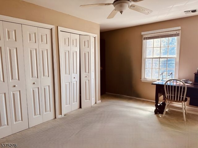 70 Boulder Run Rd, Paterson City, NJ 07501