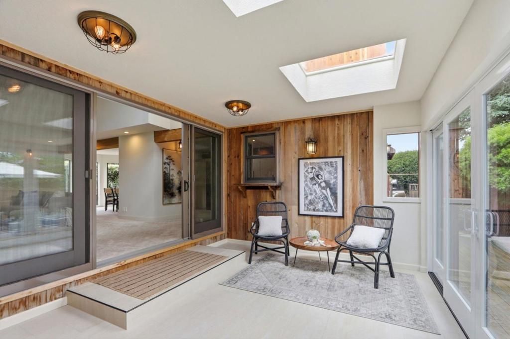 Image 28 of property listing at 328 Cliff Drive, Aptos, CA 95003