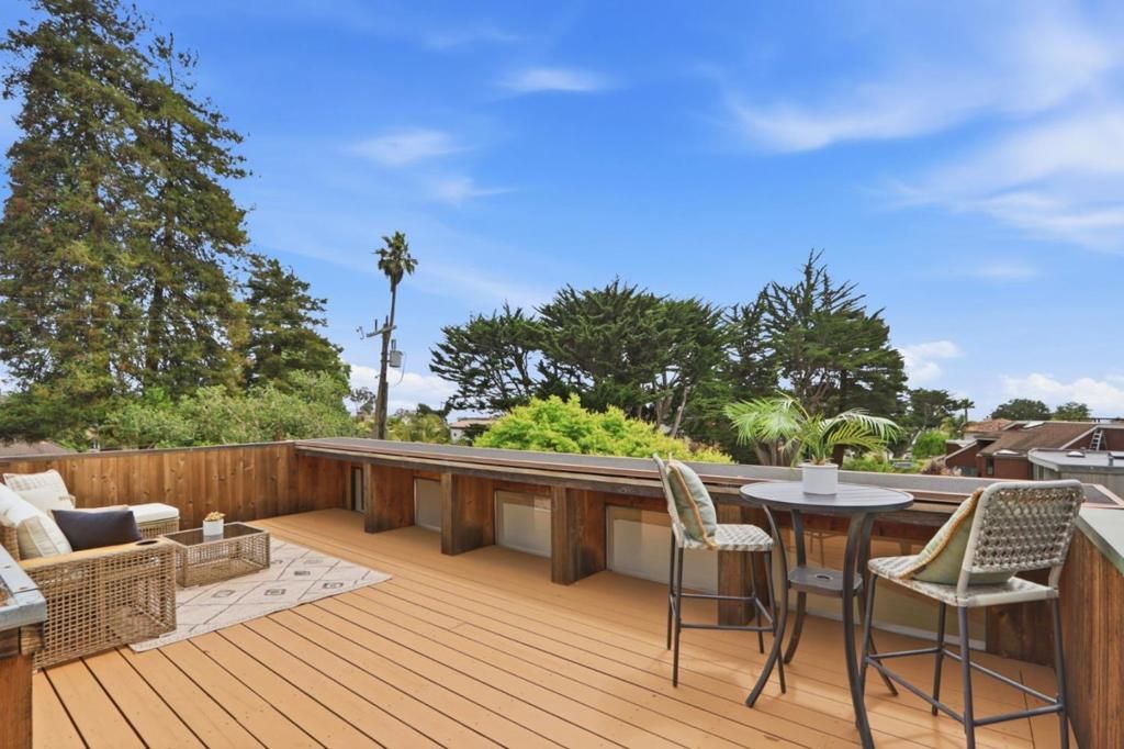 Image 53 of property listing at 328 Cliff Drive, Aptos, CA 95003