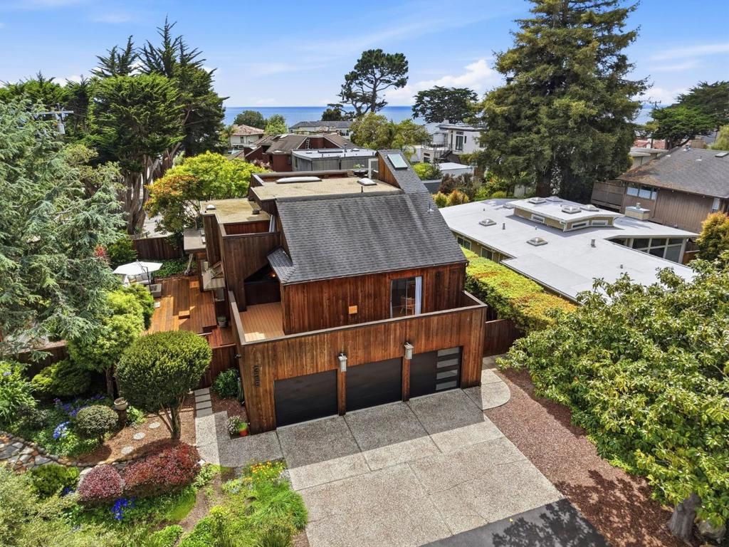 Image 68 of property listing at 328 Cliff Drive, Aptos, CA 95003