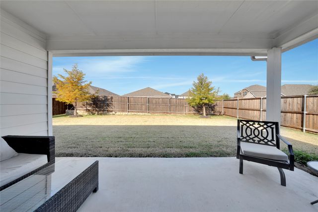 1817 Berry Ridge Trail, Aubrey, TX 76227