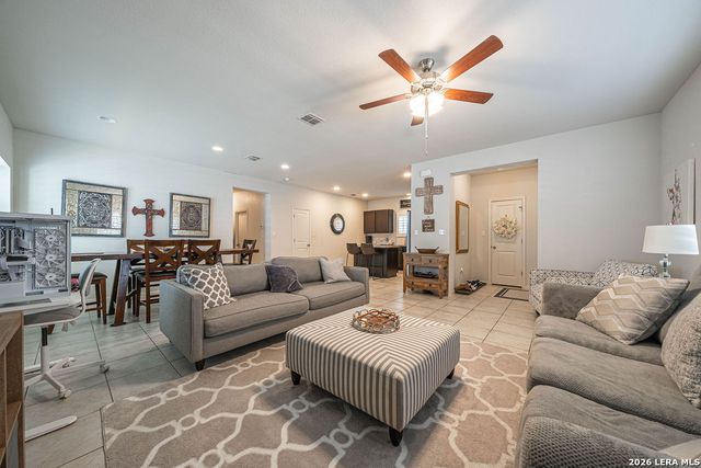 1157 Esplanade, San Marcos, TX 78666