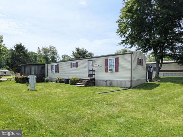 62 OAKLYN DR, York Haven, PA 17370
