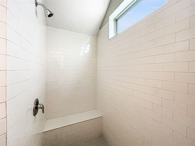 13001 Hymeadow DR 24, Austin, TX 78729