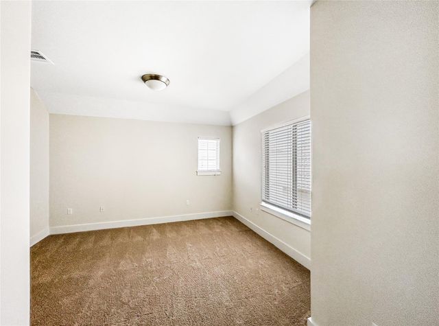 13001 Hymeadow DR 24, Austin, TX 78729