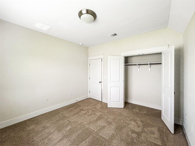 13001 Hymeadow DR 24, Austin, TX 78729