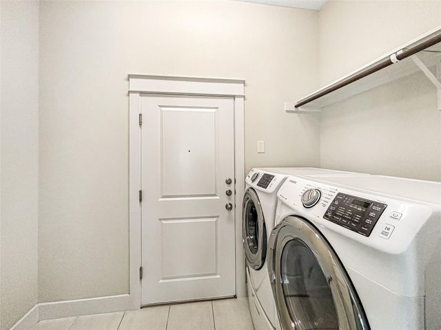 13001 Hymeadow DR 24, Austin, TX 78729