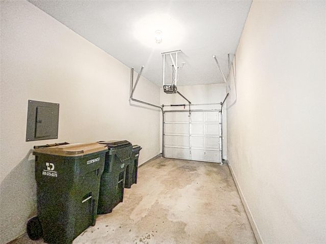 13001 Hymeadow DR 24, Austin, TX 78729