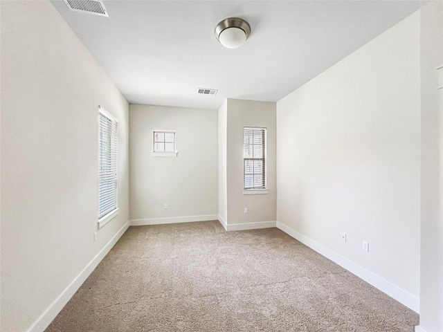 13001 Hymeadow DR 24, Austin, TX 78729