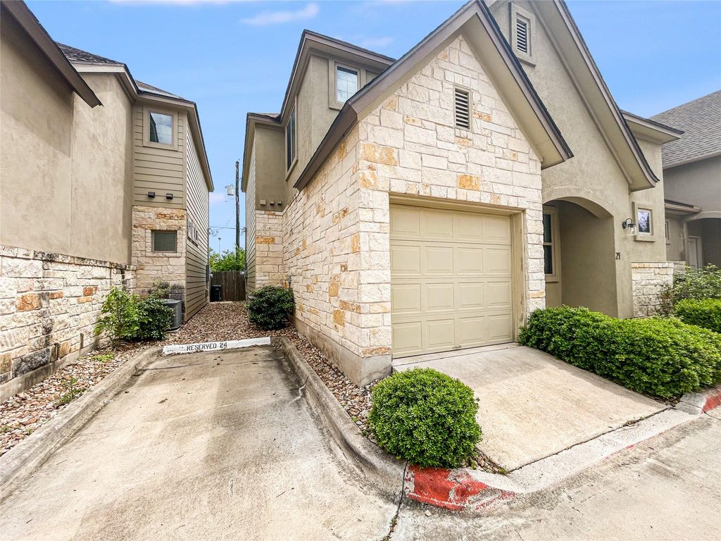 13001 Hymeadow DR 24, Austin, TX 78729