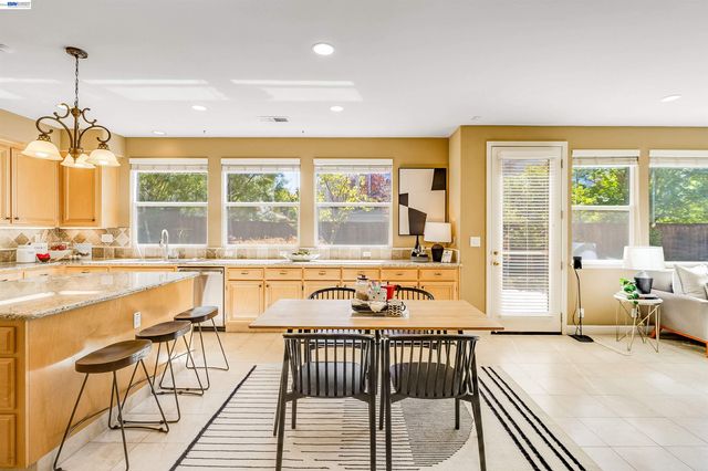 5811 Cattleya Dr, San Ramon, CA 94582