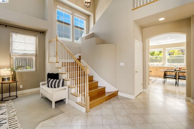 5811 Cattleya Dr, San Ramon, CA 94582