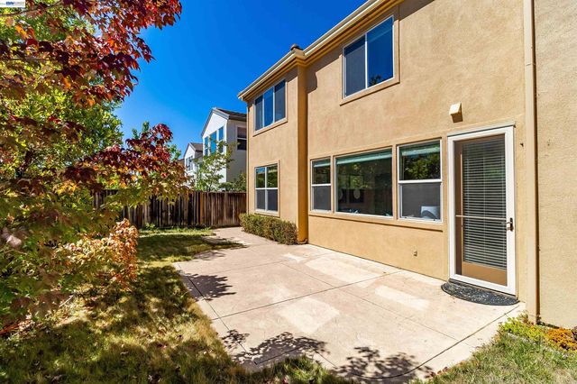 5811 Cattleya Dr, San Ramon, CA 94582
