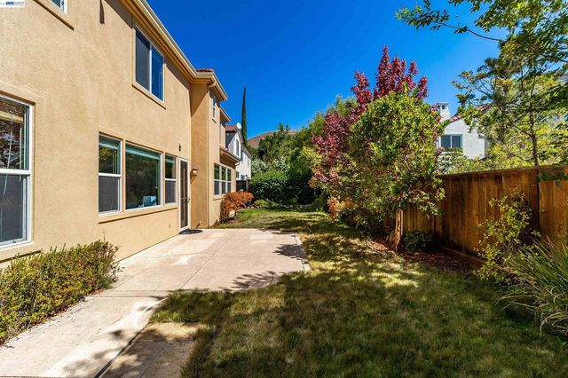 5811 Cattleya Dr, San Ramon, CA 94582