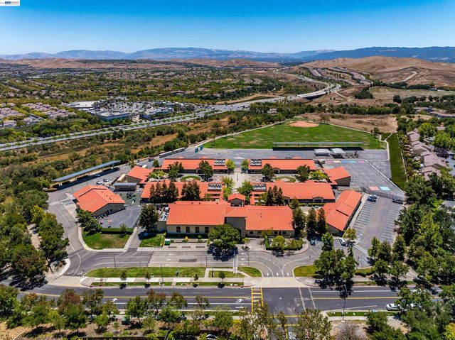 5811 Cattleya Dr, San Ramon, CA 94582